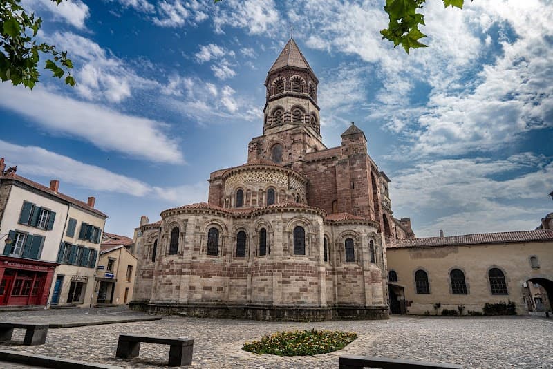 Basilique Saint-Julien (2)